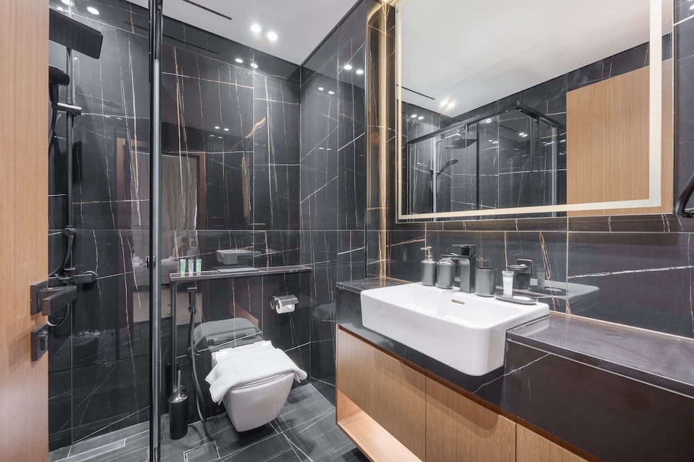 Mesmerizing 1 Bedroom in Binghatti Onyx With Skyline Views