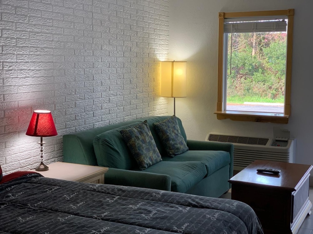 Brunswick Vacations - Extended Stay Brunswick - Property Image 27