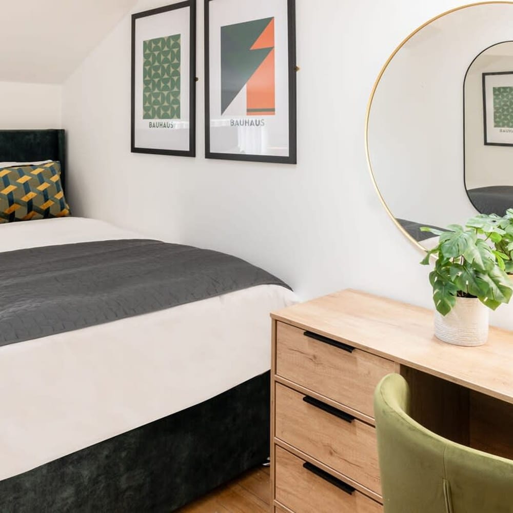 Host Stay Princes Place Hideaway V view 4