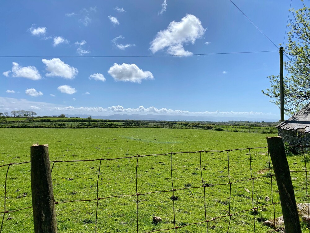 Hendy Cottage view 2