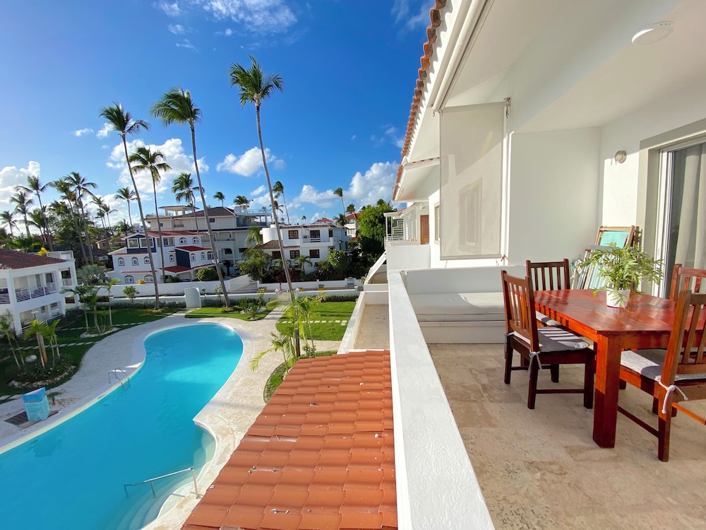 TROPICAL VILLAS playa LOS CORALES