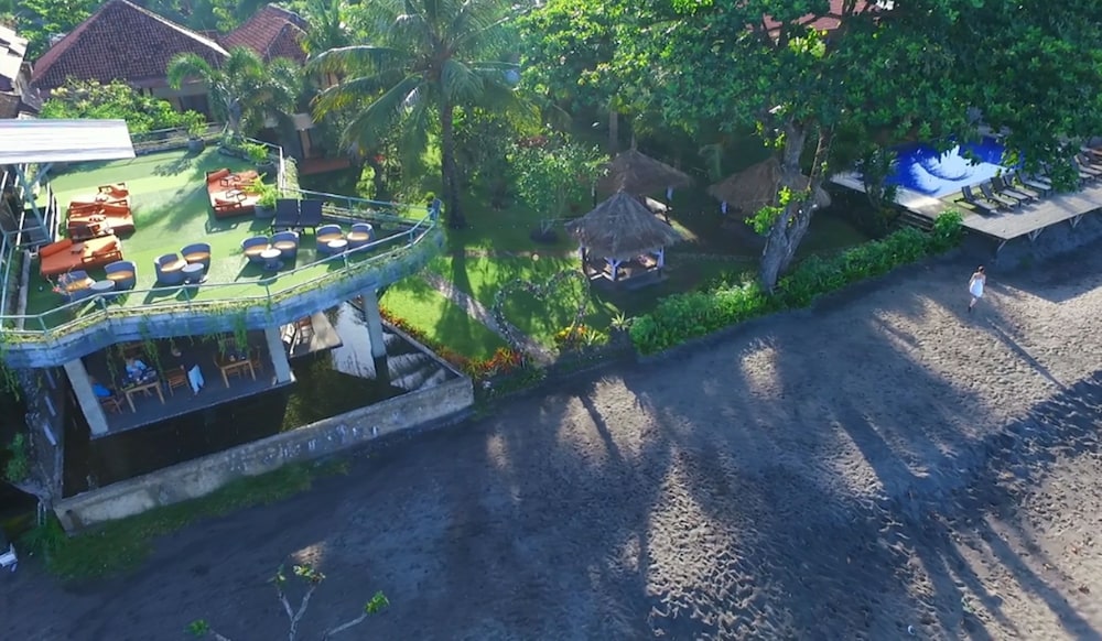 Sunsethouse Lombok