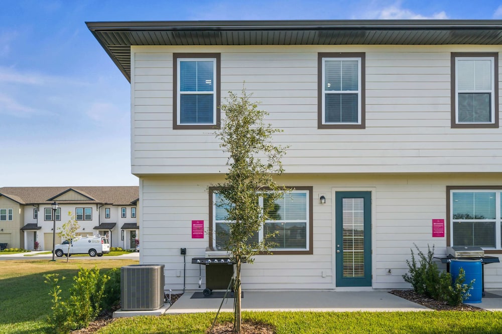 630 Longboat Drive