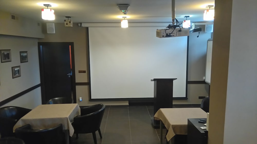 Hotel Sudetia - Property Image 6