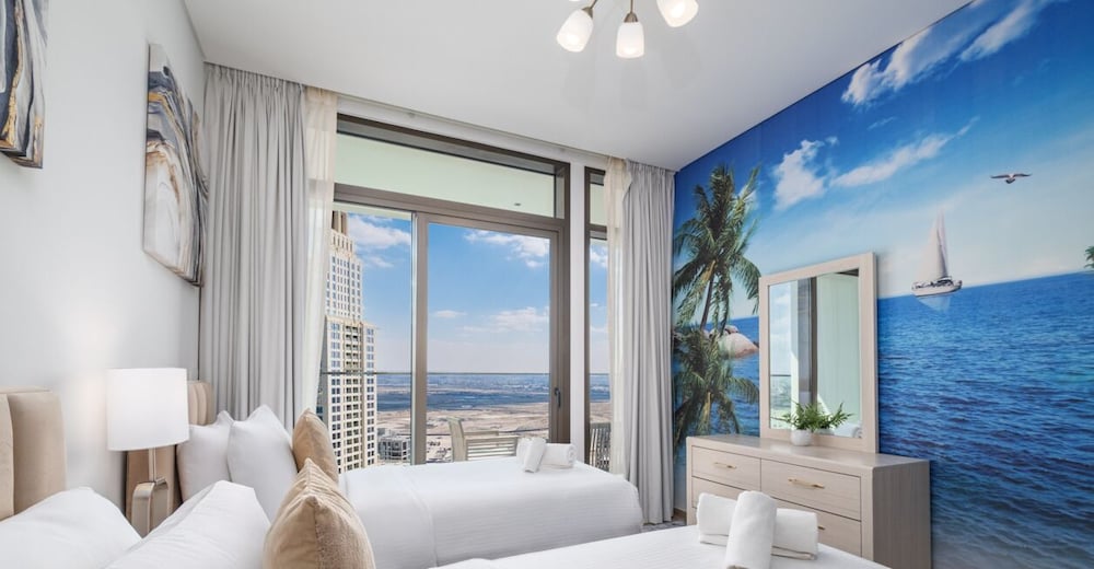 LUX The Creek Palace Residence Suite