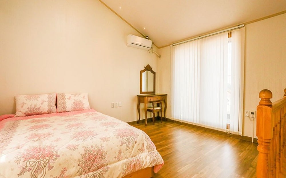 Gyeongju Twin Village Bed and Breakfast