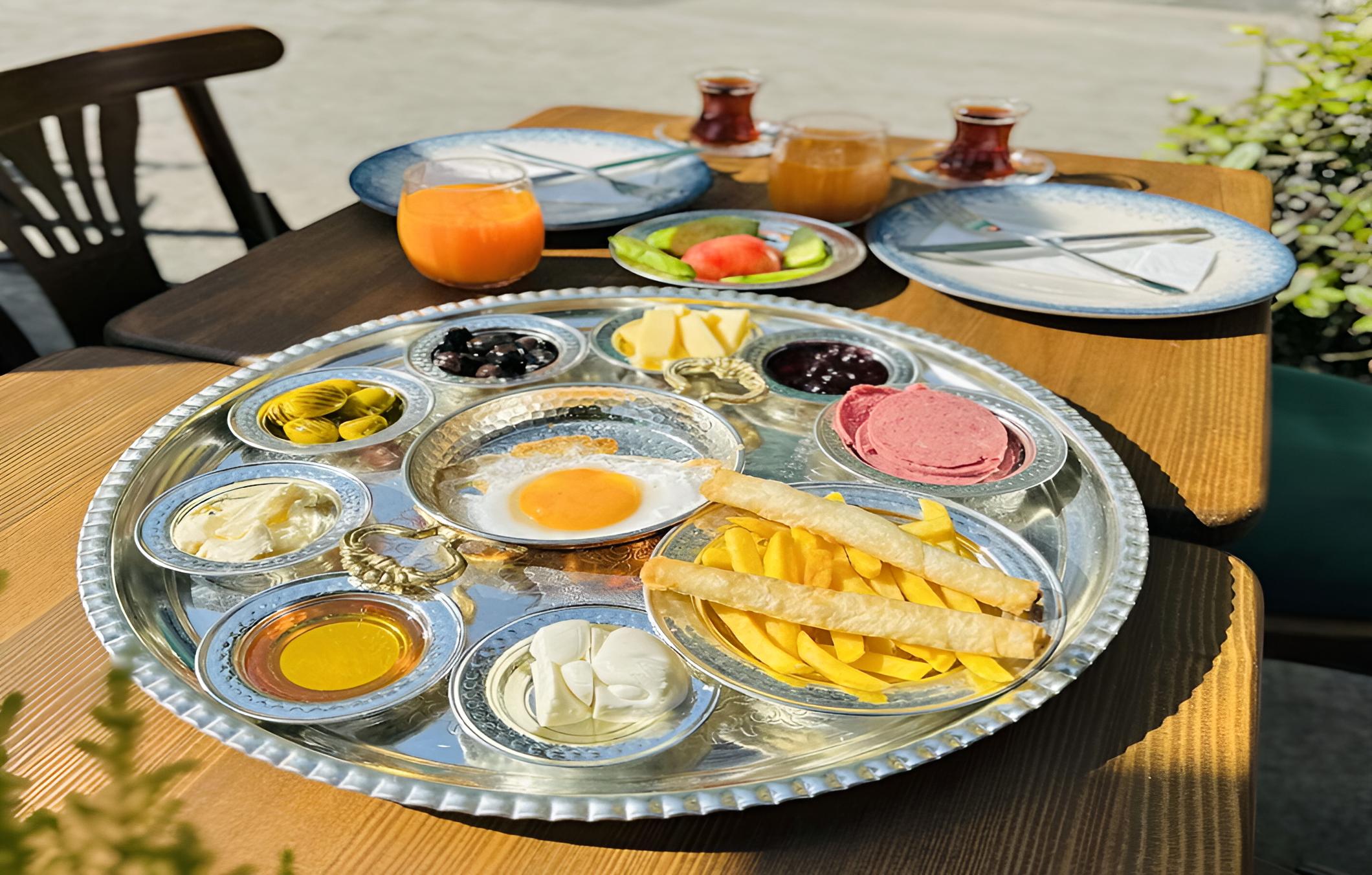 Roya Rooms Karakoy