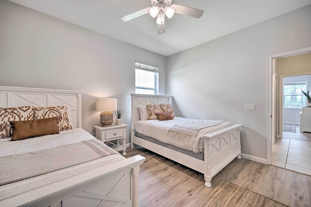 Davenport Resort Home w/ Perks: 12 Mi to Disney view 4
