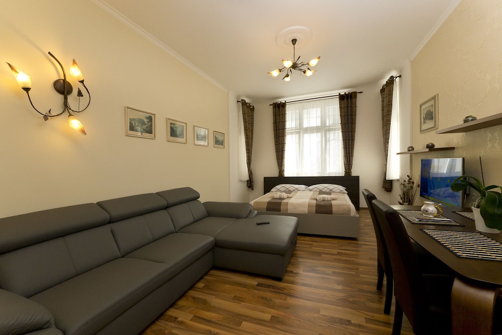 Apartment Karla Capka Street
