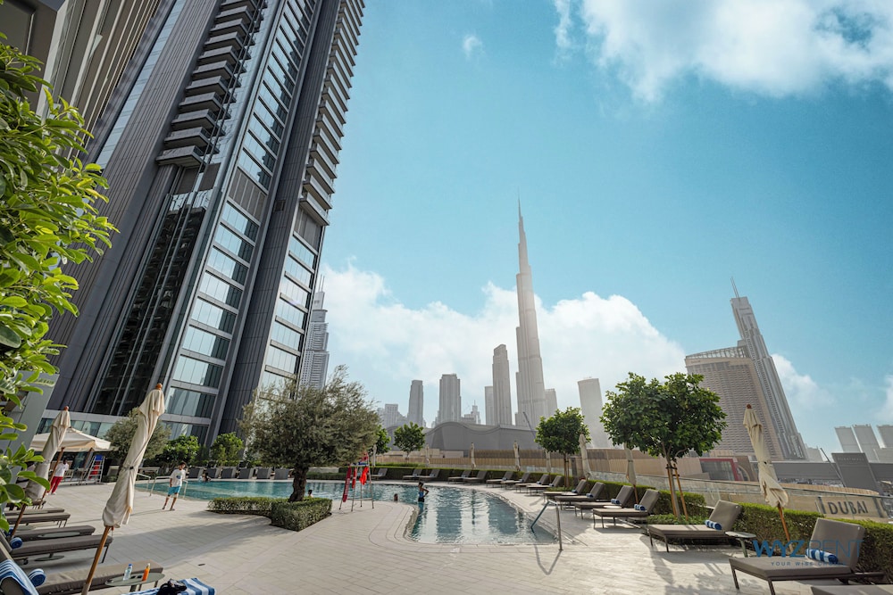 1BR Vida Dubai Mall Direct Mall Access