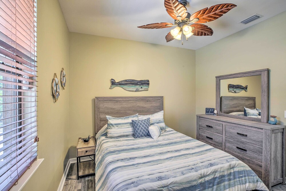 Sunny Cape Coral Home w/ Private Pool Lanai - Property Image 23
