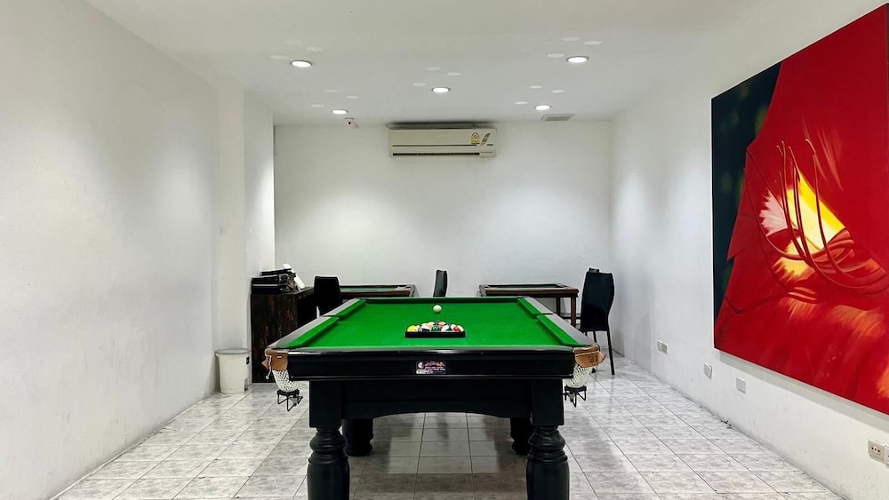 Heritage - Modern Studio Shared Pool, City Centre