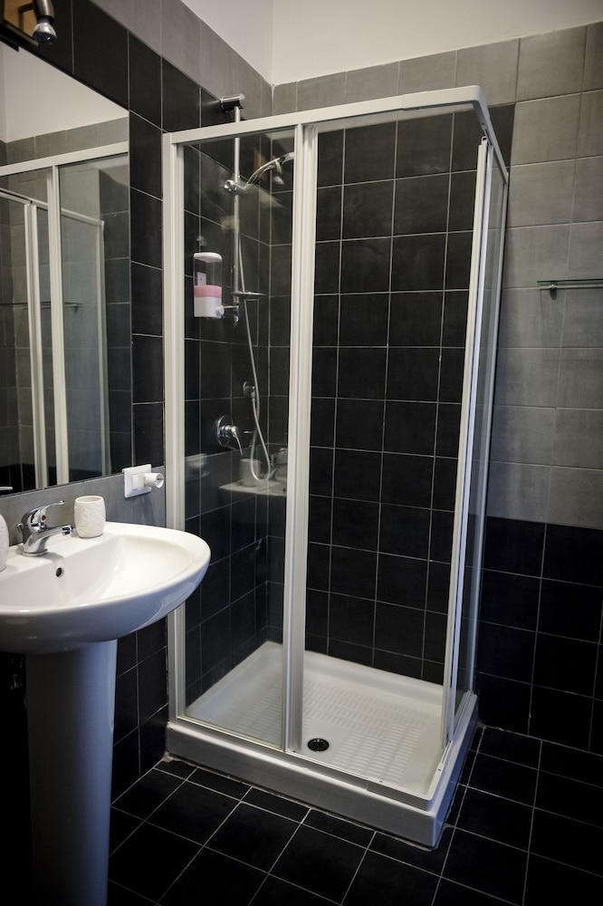 B&B Le 4 Stagioni by ClaPa Group Dislocated Hospitality