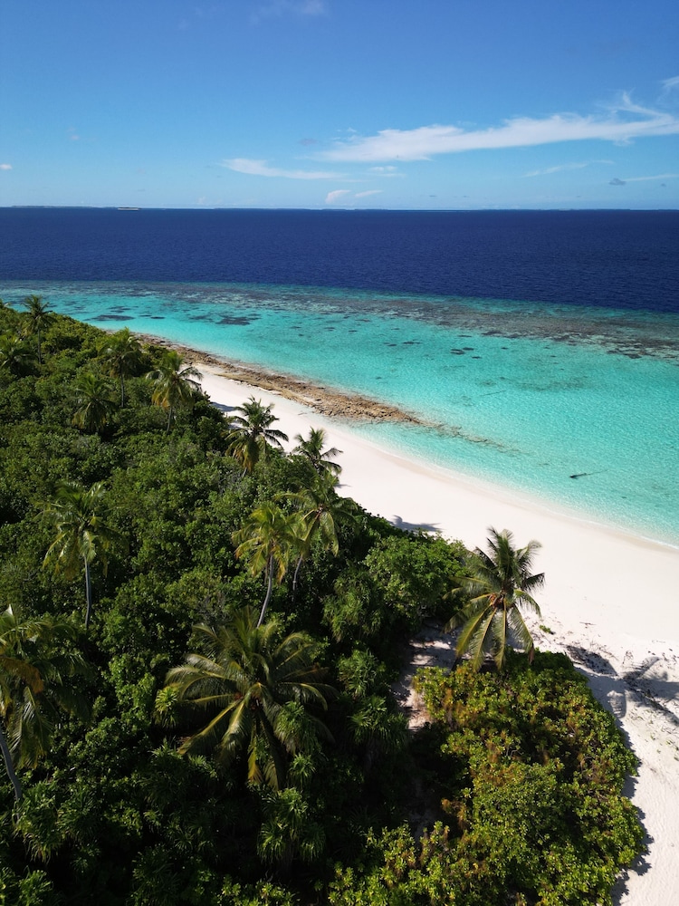 Suncoral Maldives