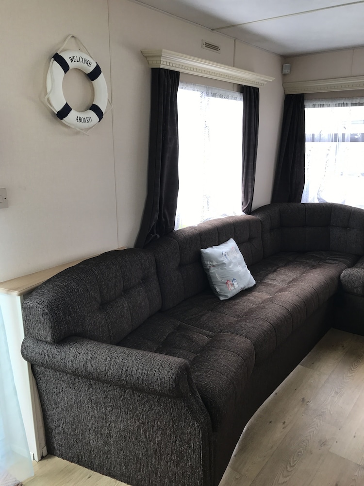 Rebecca Caravan Camber