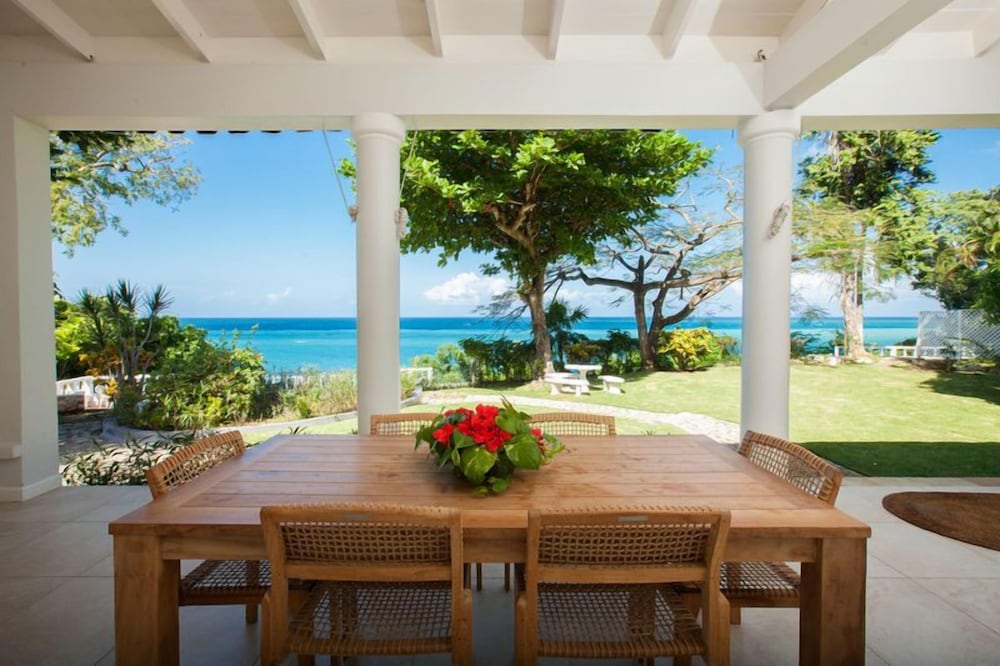 Wag Water Villa, Ocho Rios 3BR