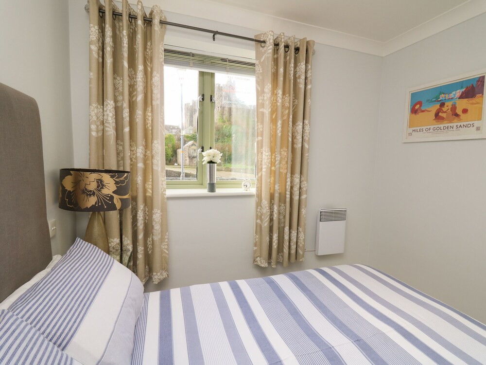 Flat 2