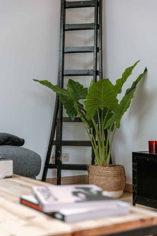 Huswell Modern Apartment in Historic Ghent