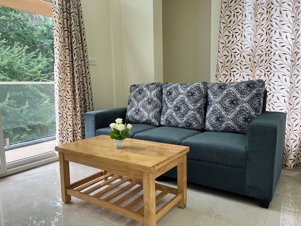 SSN HomeStays in Bangalore Near La Casa