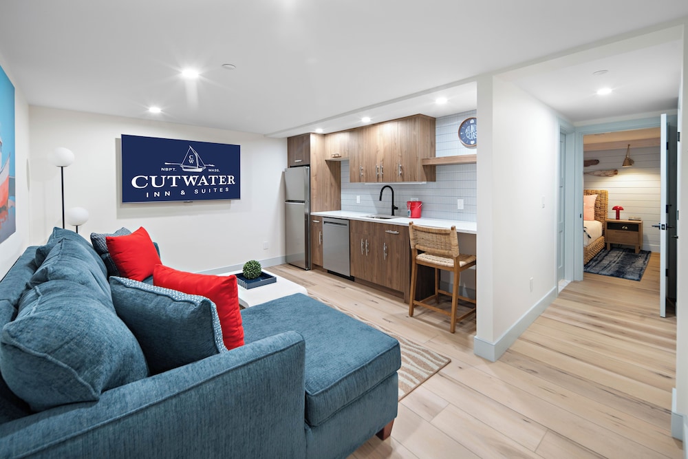Cutwater Inn & Suites