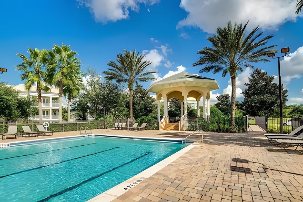 Modern 3BR Condo Reunion Resort + Pool Access
