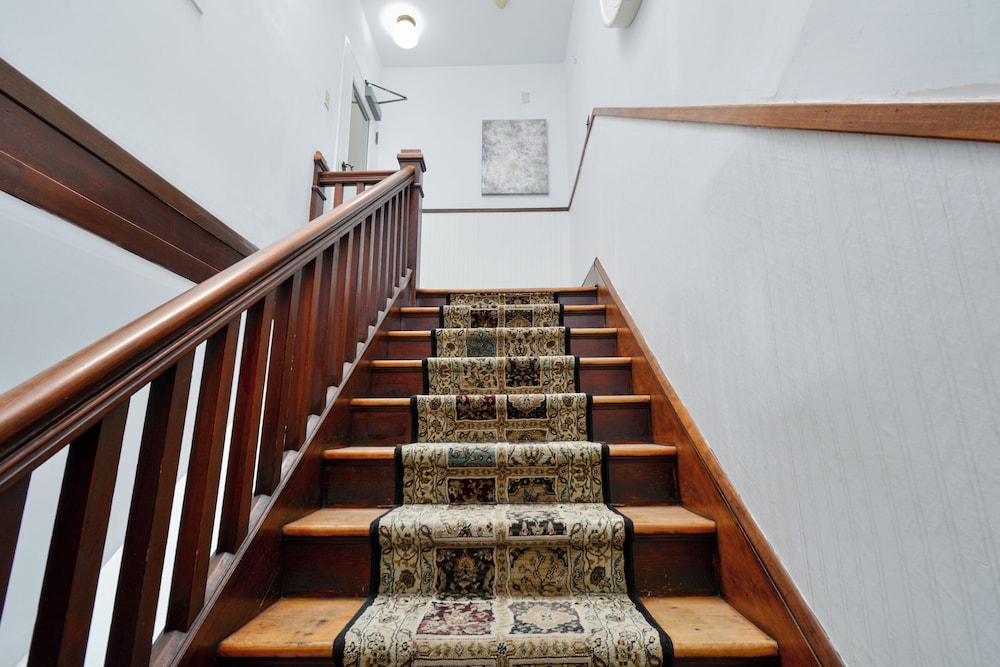 Royal Hotel Sydney