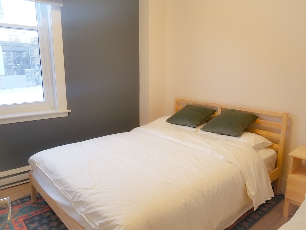 JstLikeHome - Downtown Suites - Image 4