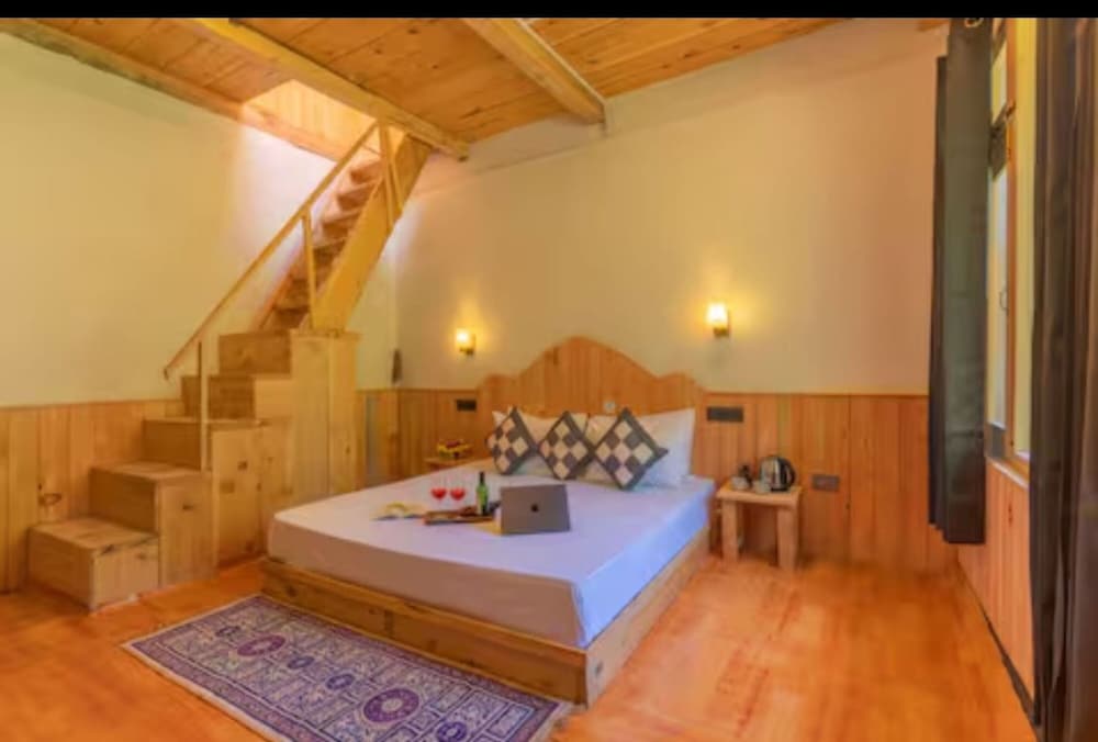 Swastik Retreat