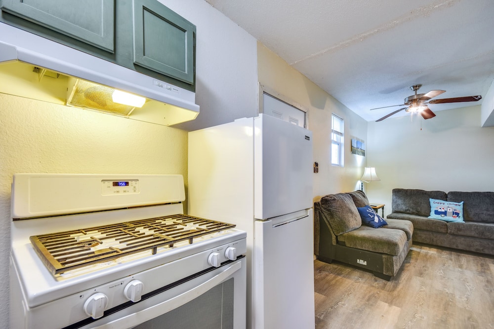 Pool & Fishing Access: Apt Near Mark Twain Lake