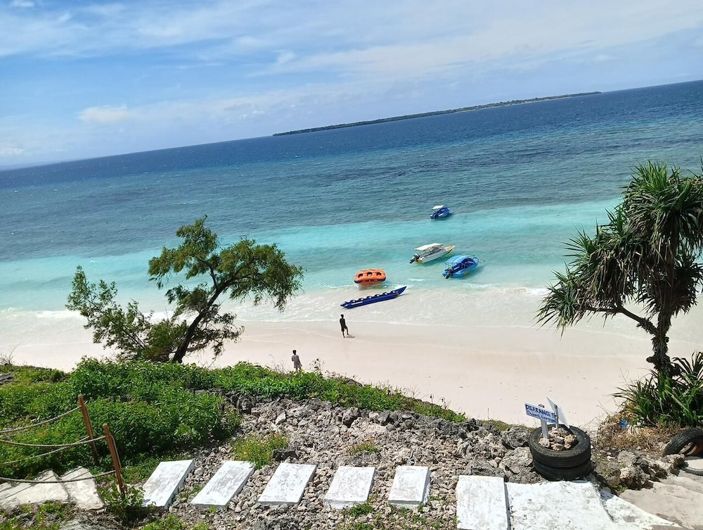 Casablanca Bira Resort