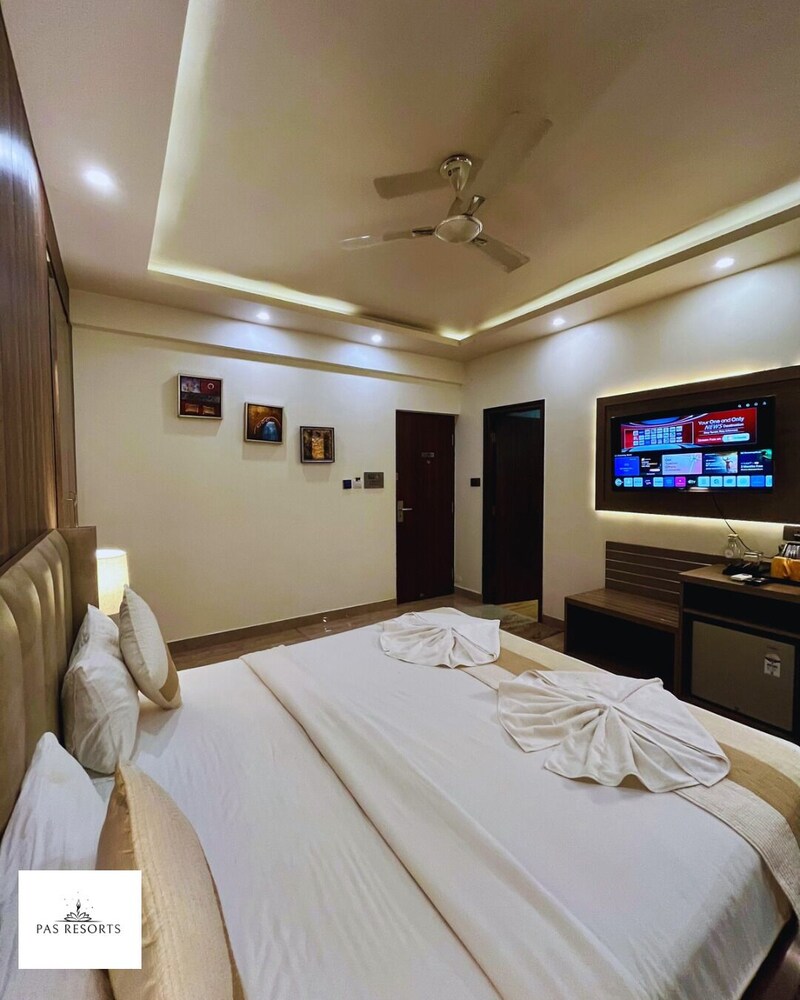 PAS RESORTS