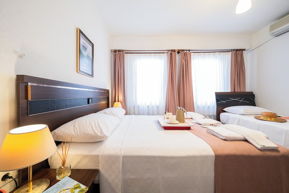 Albatros Otel - Image 36
