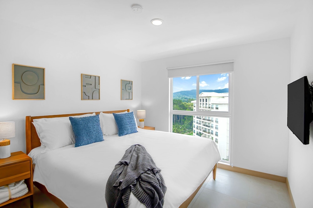Upstay - New Condo in Jaco - 5 Mins From Beach