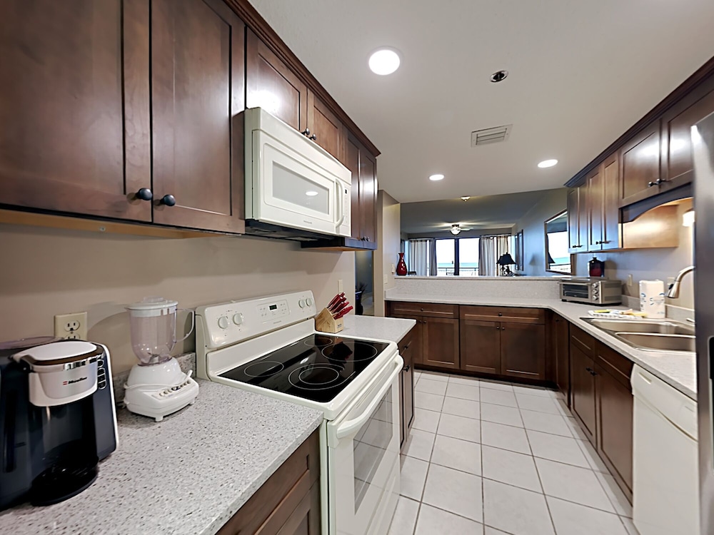 Navarre Towers by Southern Vacation Rentals