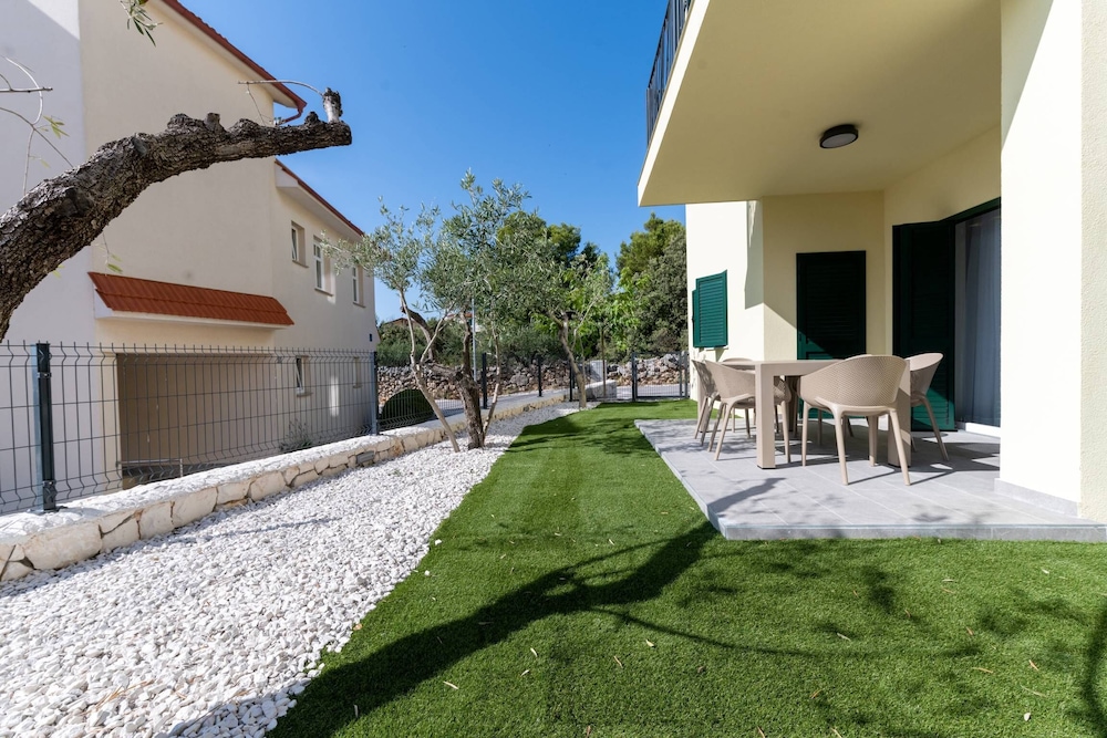 Luxury Living at Horizon Retreat
