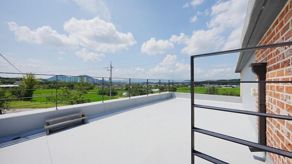 Chuncheon Stay 266