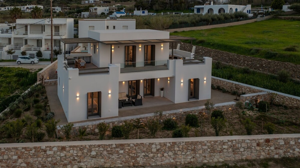 Cozy Haven -island Living Paros
