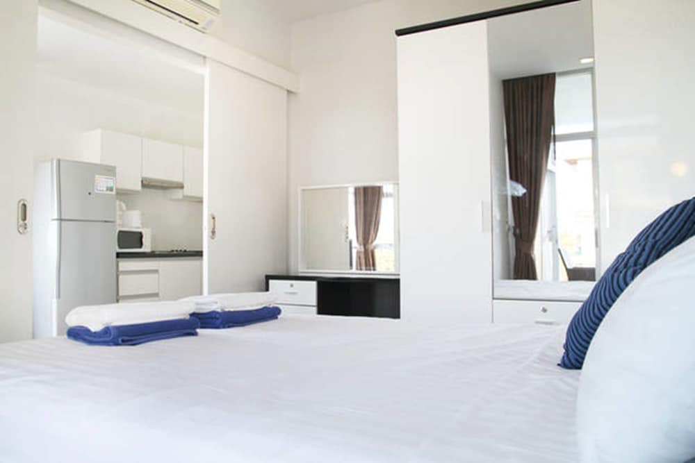 At Sea Condo