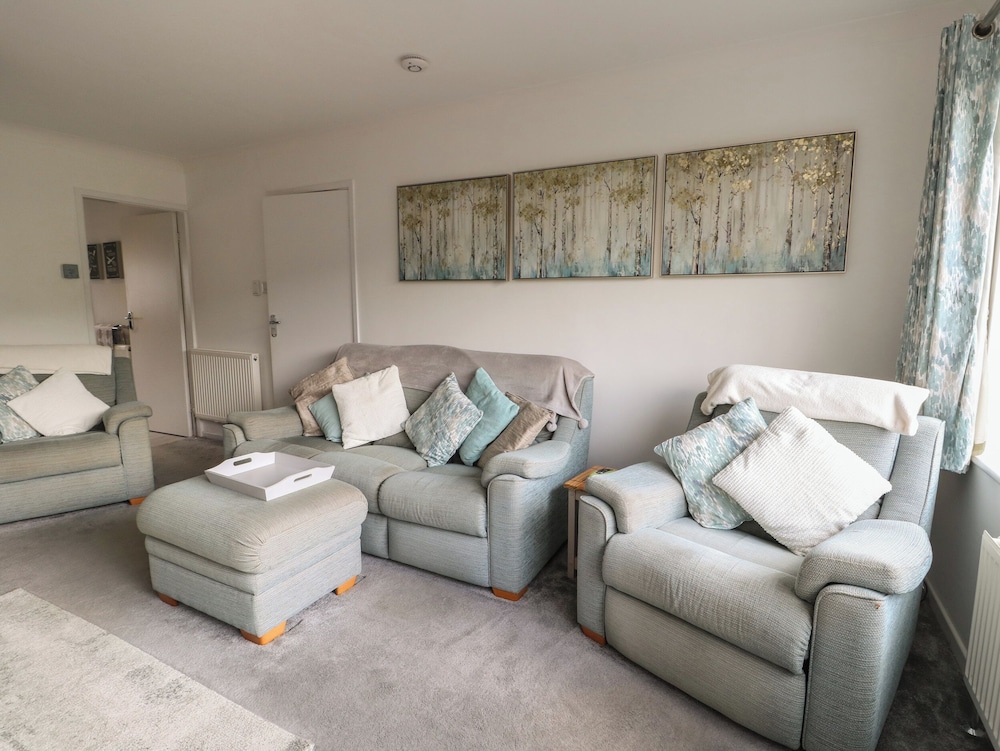 Benllech Bay Cottage