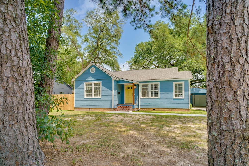 Hotel Relaxing Baton Rouge Retreat With Patio! - Image 1