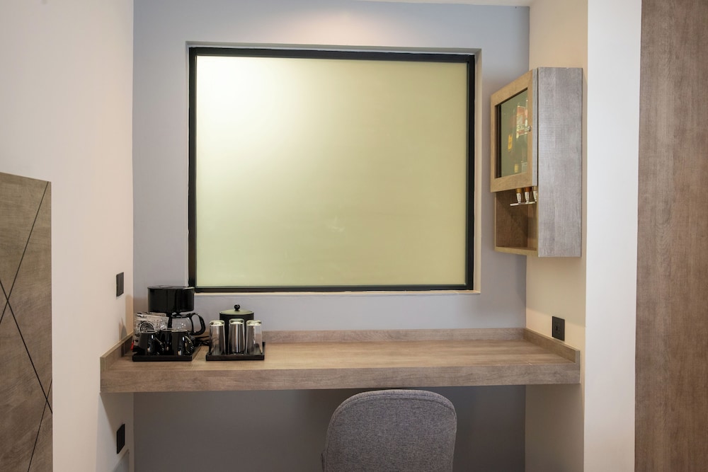 Los Cabos Vacations - Hotel Riu Santa Fe - All Inclusive - Property Image 102