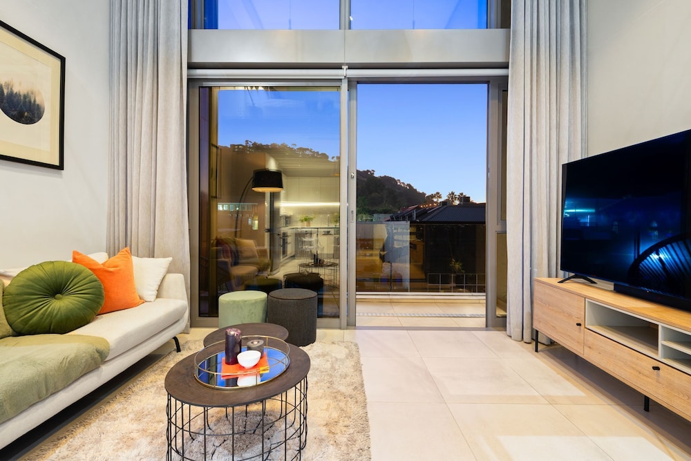 Apartment 307 at 117 on Strand