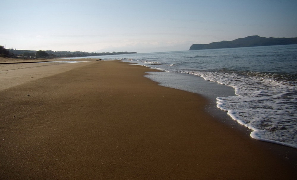 Villa Sirocos, Private eco pool, near the beach