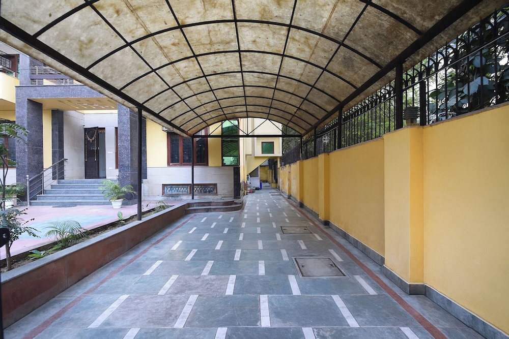Fabhotel Uk House Residency