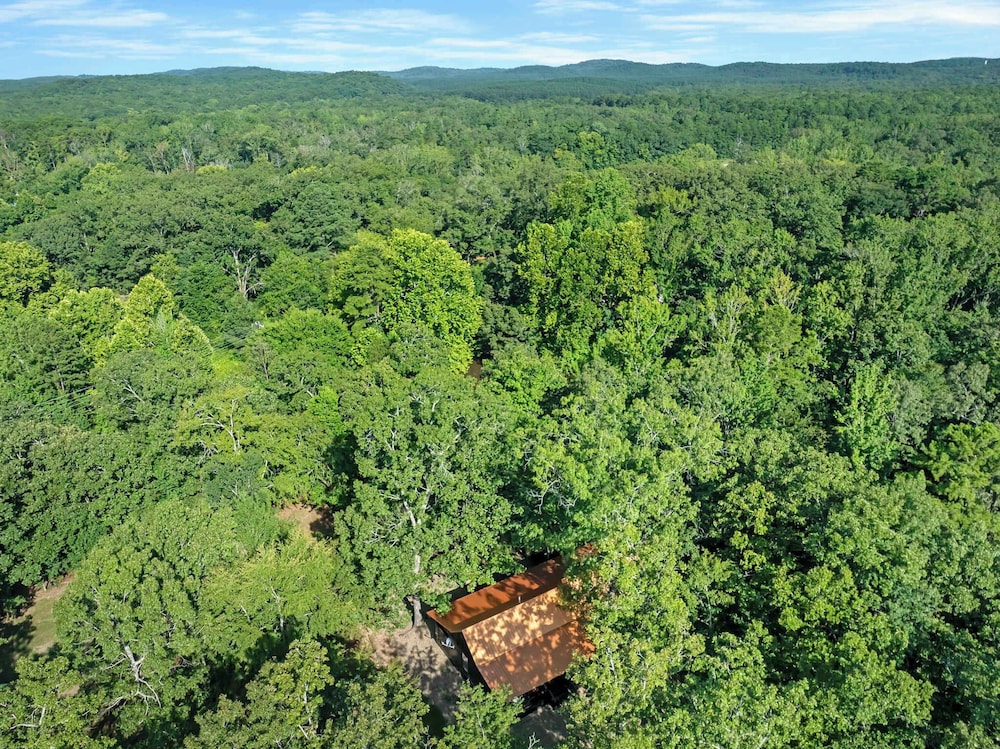 Sunset Ridge Cozy Cabin for 6