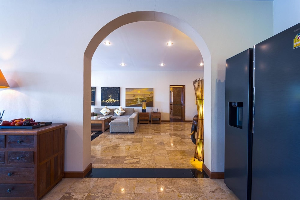 Lovely 3BR Villa in good Location CV3MA