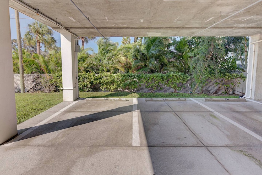 Boho Condo 3 3 Heated Pool