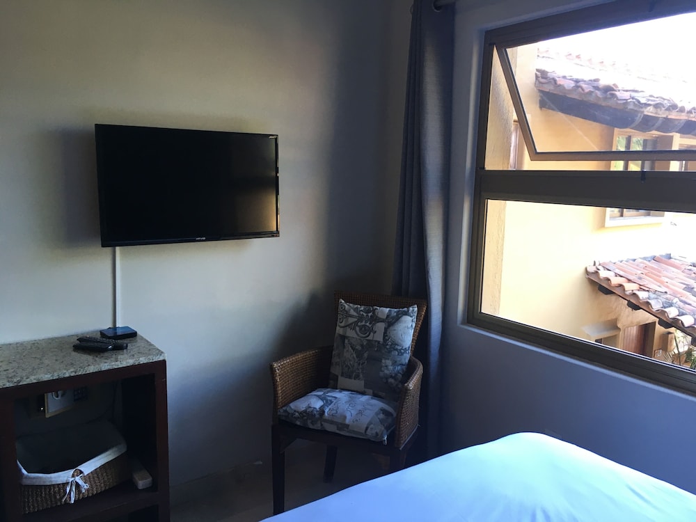Los Tules Condominium Resort
