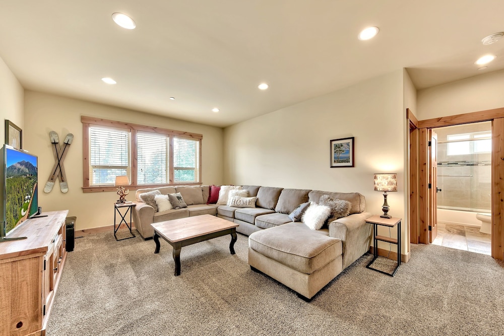 1376md Angora View 4 Bedroom Home