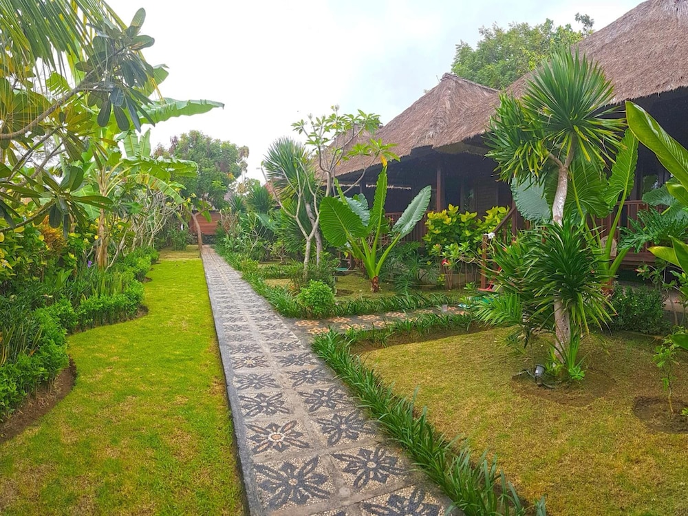 The Akah Cottage